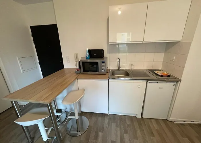 Gredi, Appt Avec Parking Et Terrasse A Caen